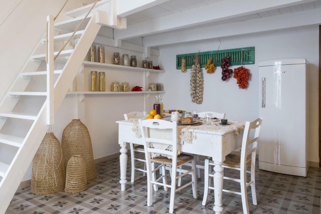 Allure 84 - Little Gem In The Heart Of The Old Town Polignano a Mare Esterno foto